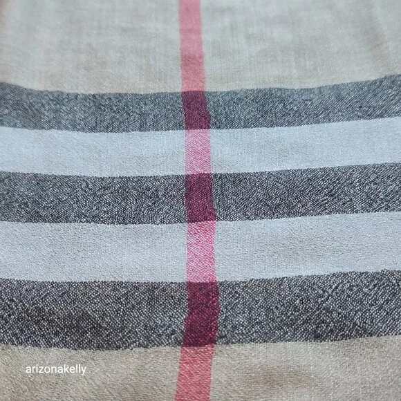 Burberry Wool Lightweight Vintage Classic Check - Picture 9 of 11